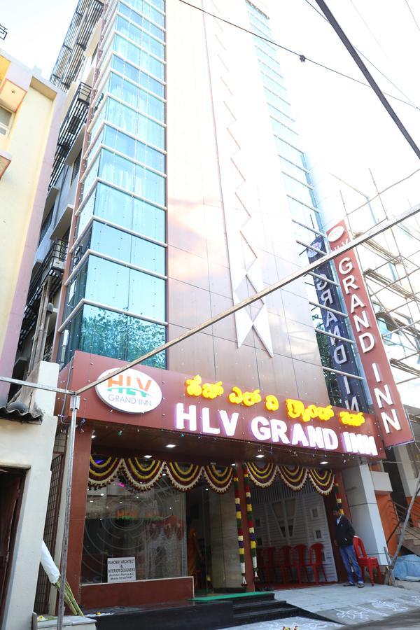 Hlv Grand Inn Bangalore Exterior foto